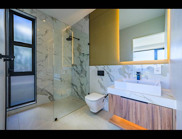 4 BEDROOM HOUSE FOR SALE IN ZULULAMI LUXURY COASTAL ESTATE